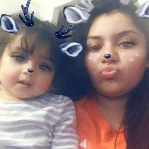 Meet your Posher, Raquel